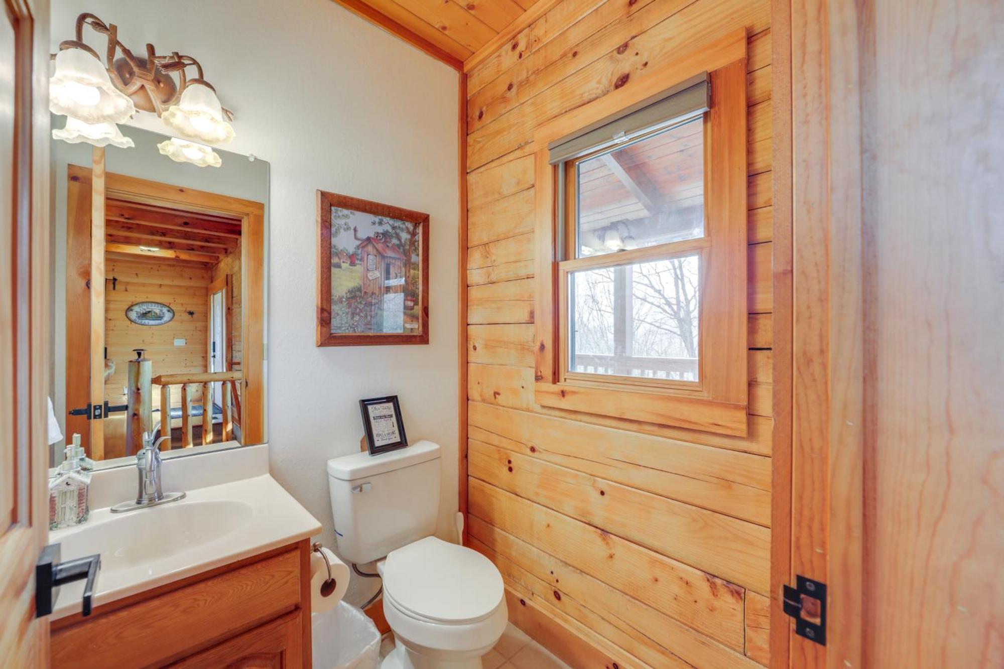 Whits End Smoky Mtn Home With Hot Tub, Views Уейнсвил Екстериор снимка