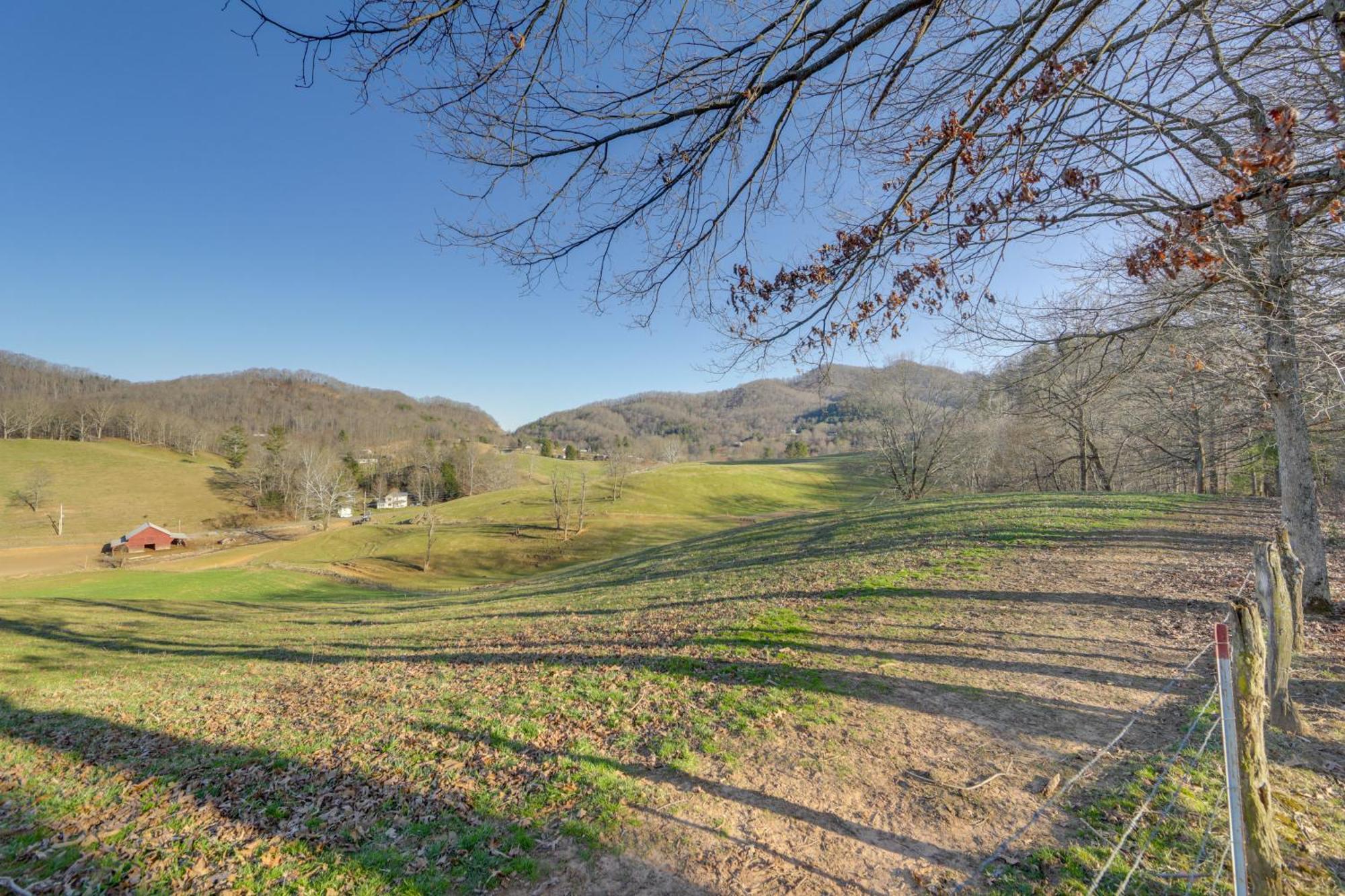 Whits End Smoky Mtn Home With Hot Tub, Views Уейнсвил Екстериор снимка